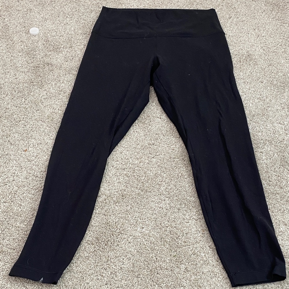 Lululemon Black High-Waisted capris leggings